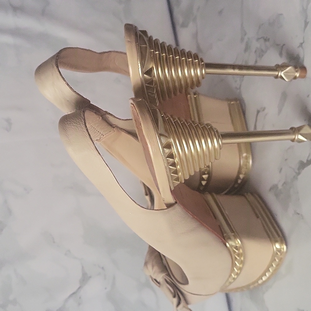 Bebe Original Y2K Stilettos Rare unique Leather Heels